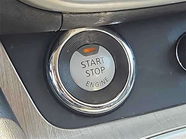 2016 Nissan Murano Platinum 23