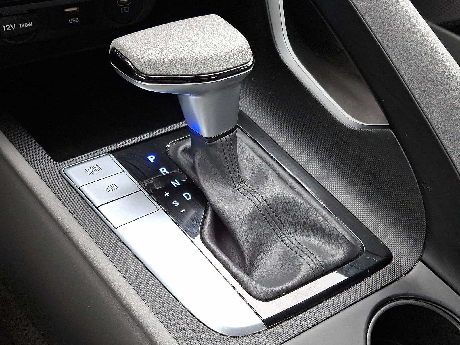 Thumbnail: 2024 Hyundai Elantra - 21