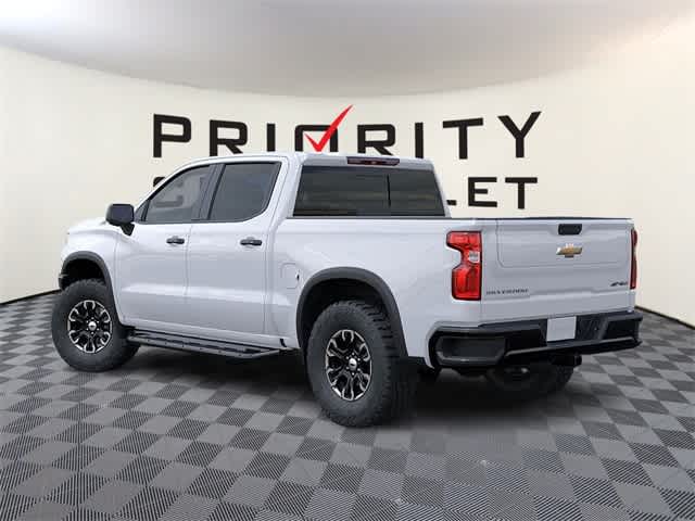 2025 Chevrolet Silverado 1500 ZR2 3