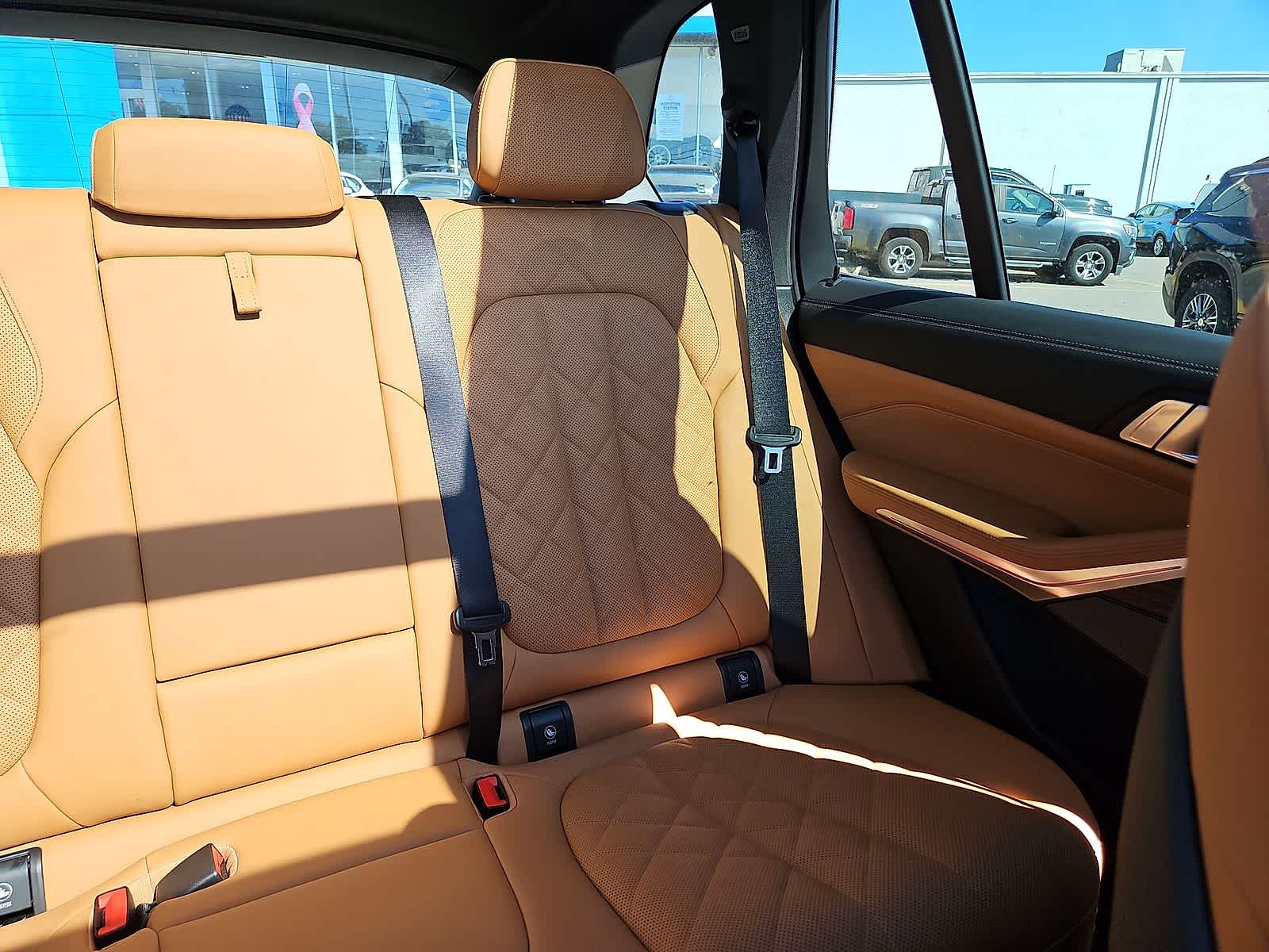 Thumbnail: 2025 BMW X5 - 15