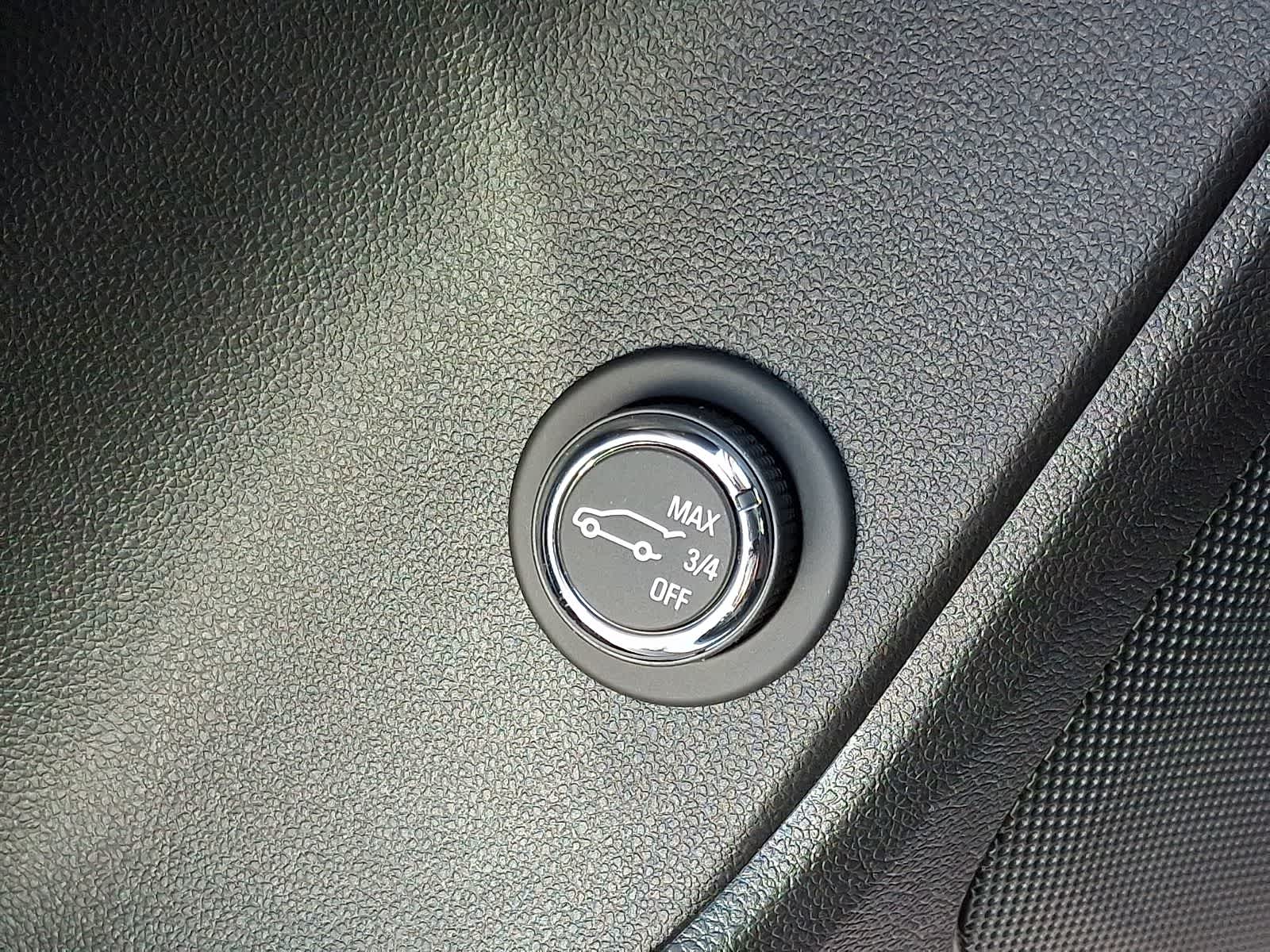 Thumbnail: 2025 Chevrolet Blazer - 21