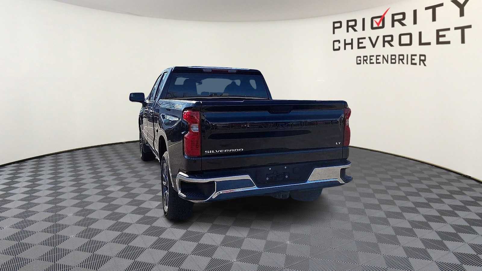 Thumbnail: 2023 Chevrolet Silverado 1500 - 7