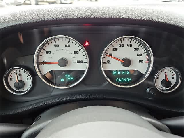 Thumbnail: 2017 Jeep Wrangler - 17