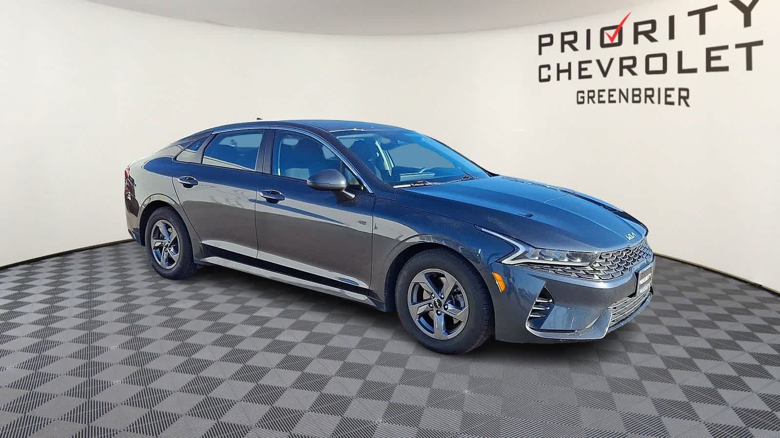 Thumbnail: 2023 Kia K5 - 2