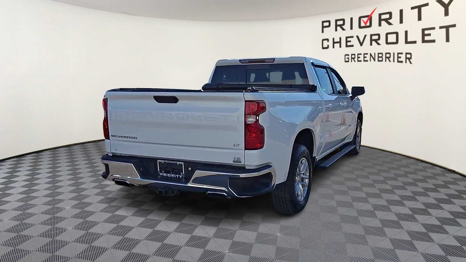 Thumbnail: 2019 Chevrolet Silverado 1500 - 8