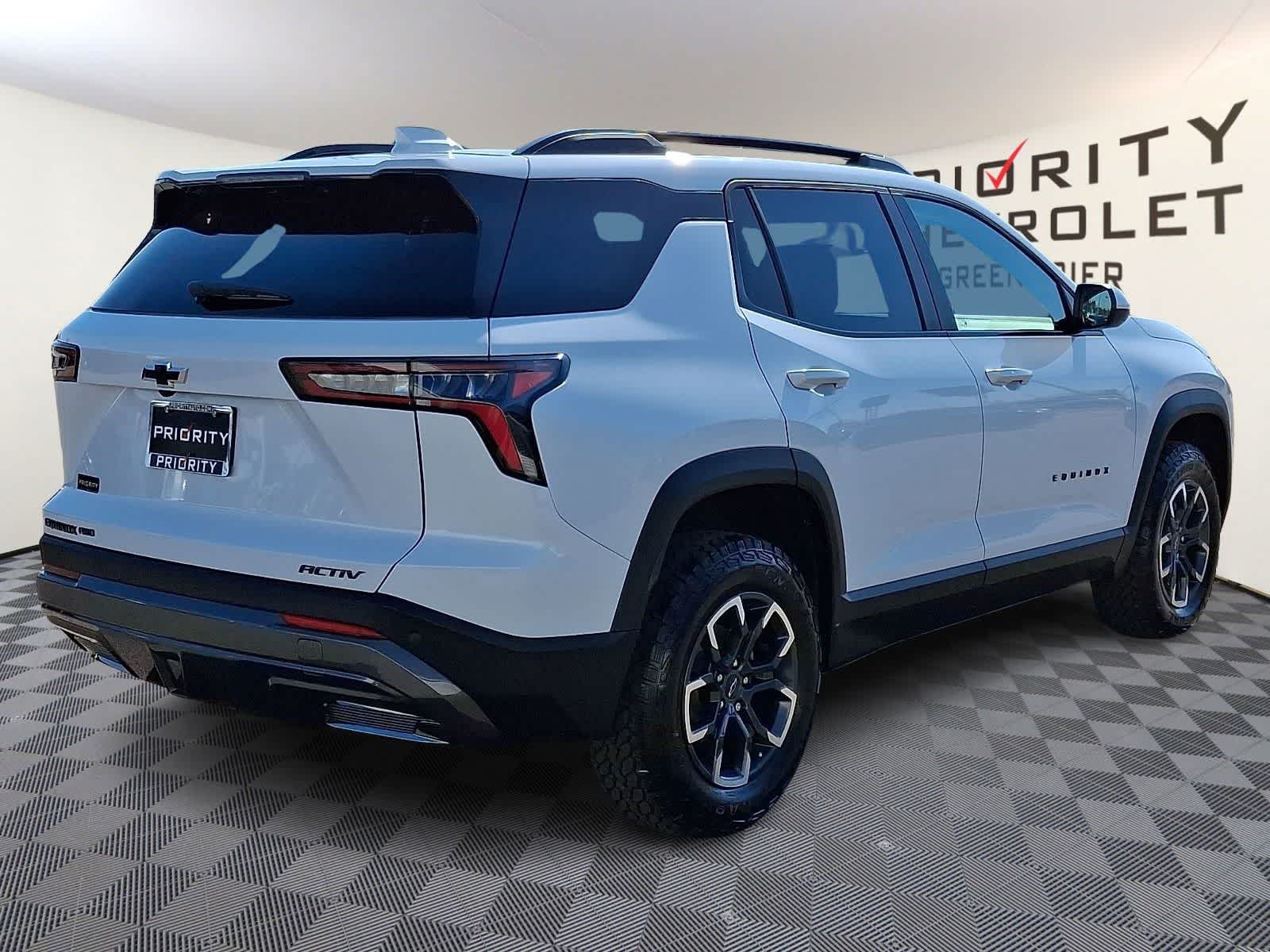 Thumbnail: 2026 Chevrolet Equinox - 4