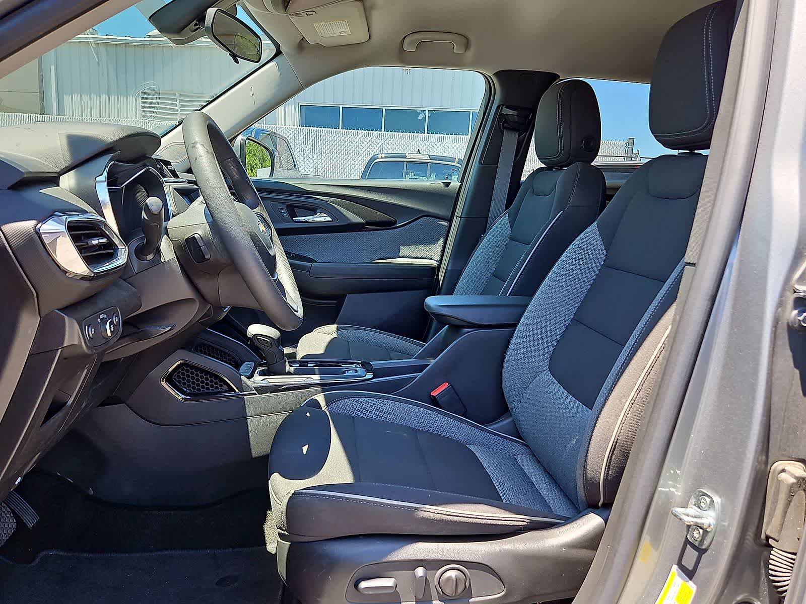 Thumbnail: 2023 Chevrolet TrailBlazer - 23