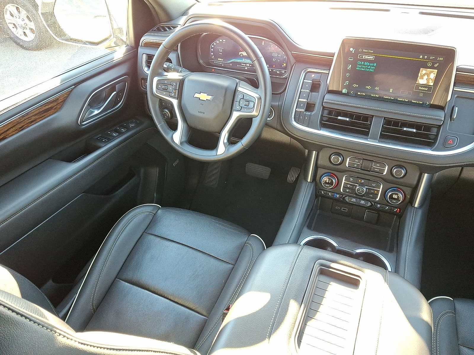 Thumbnail: 2023 Chevrolet Suburban - 10