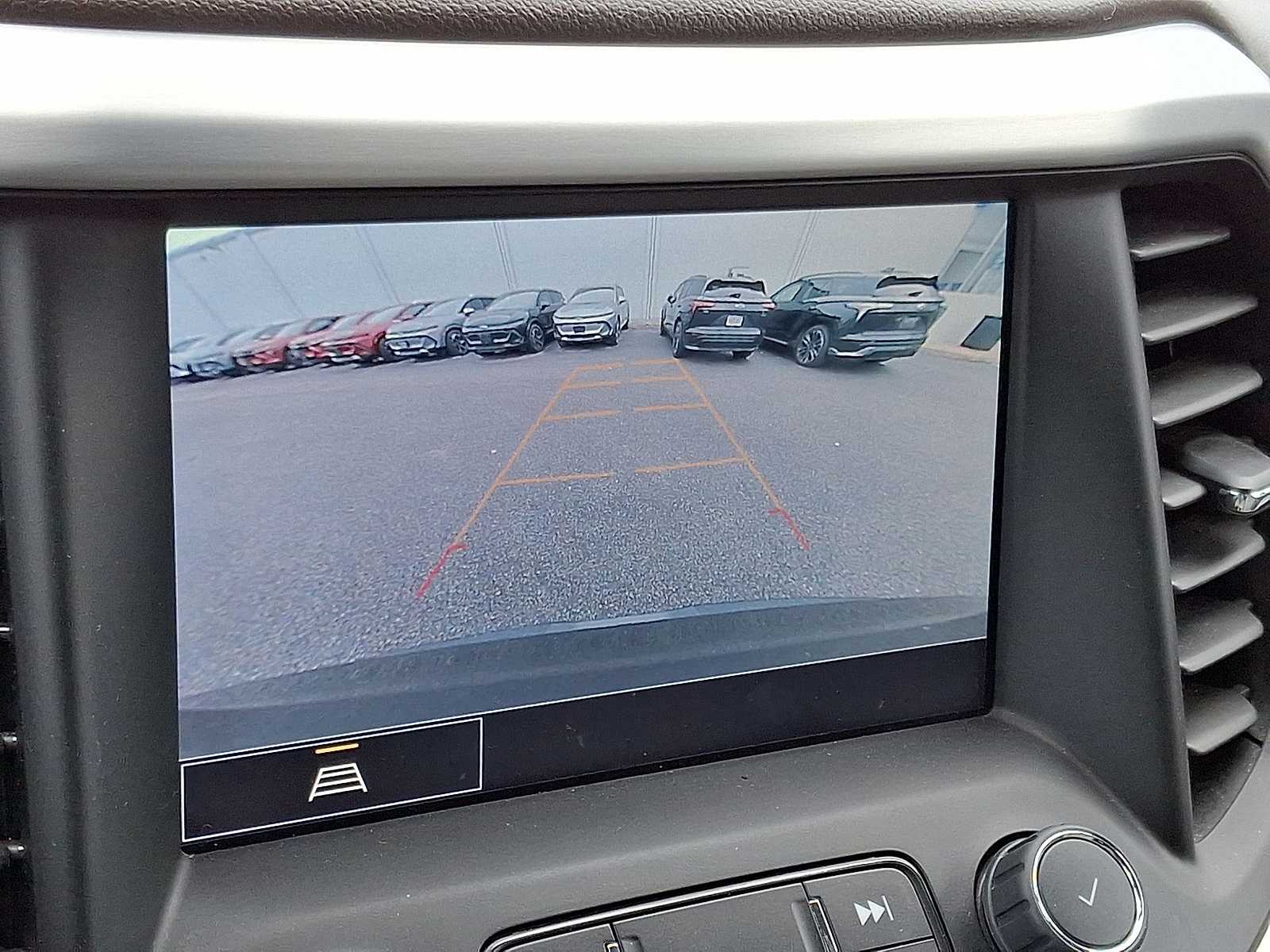 Thumbnail: 2023 GMC Acadia - 21