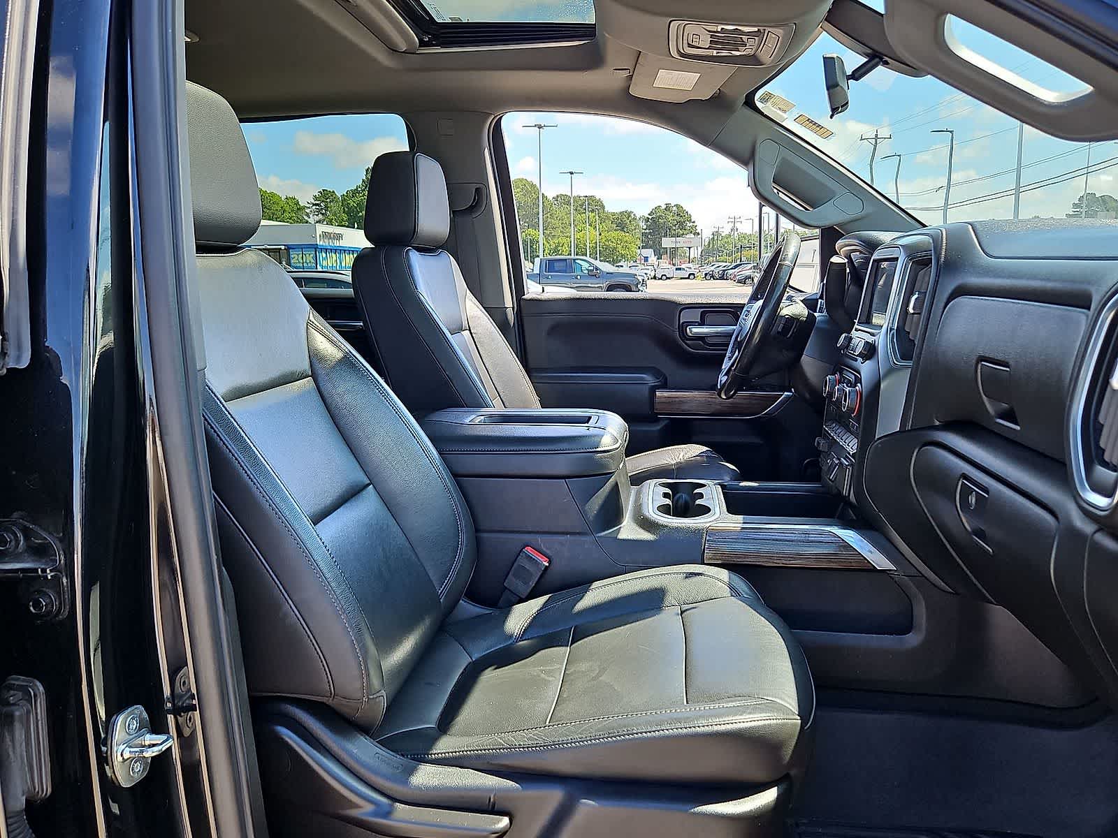 Thumbnail: 2020 Chevrolet Silverado 1500 - 34