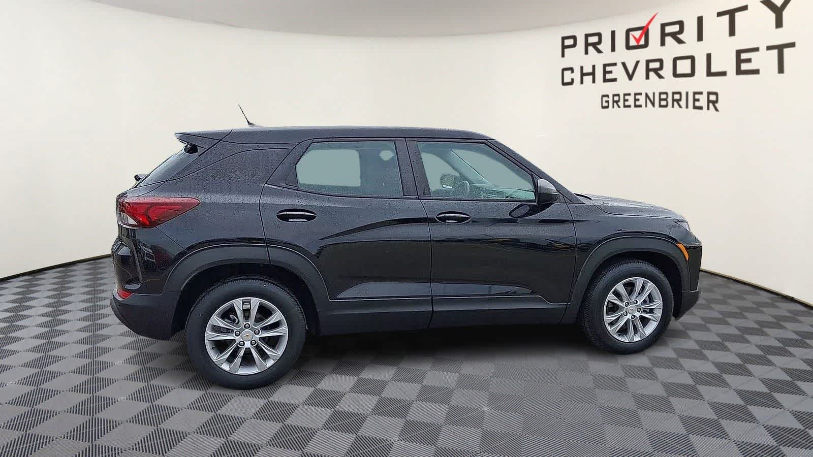 Thumbnail: 2021 Chevrolet TrailBlazer - 9