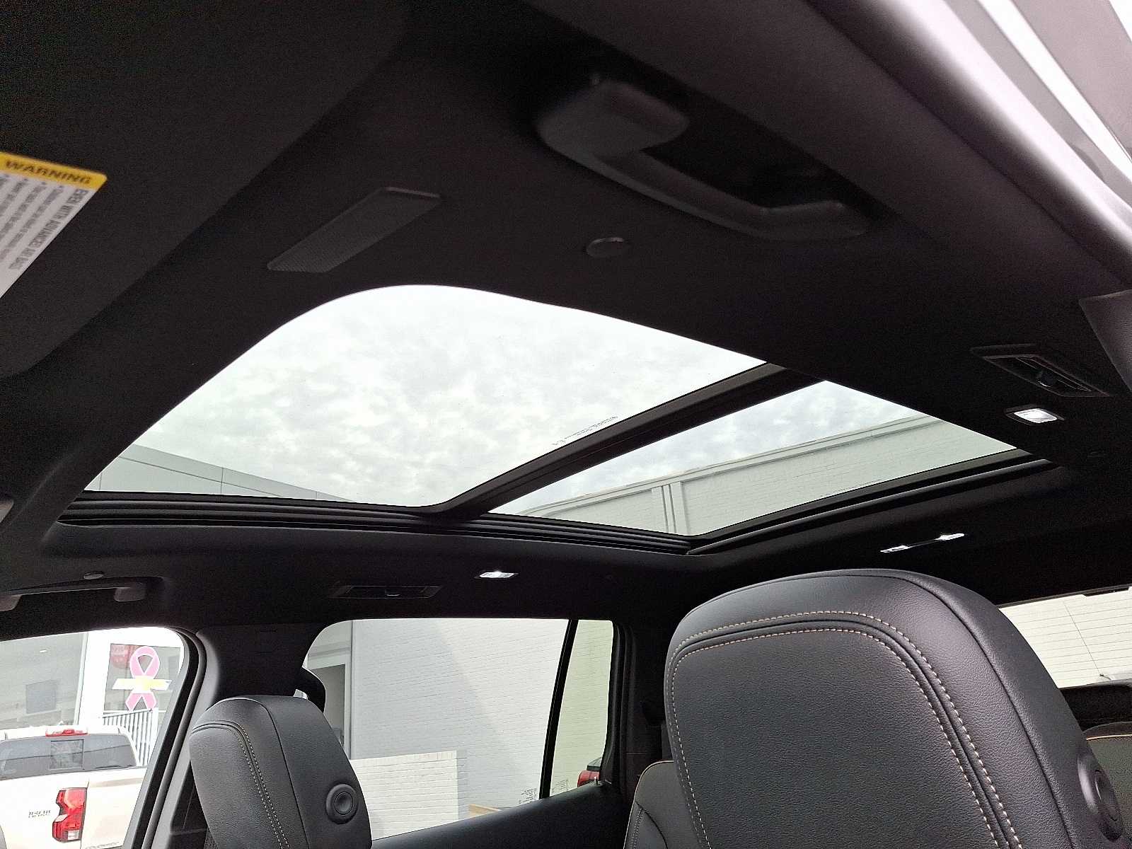 Thumbnail: 2026 Chevrolet Traverse - 9