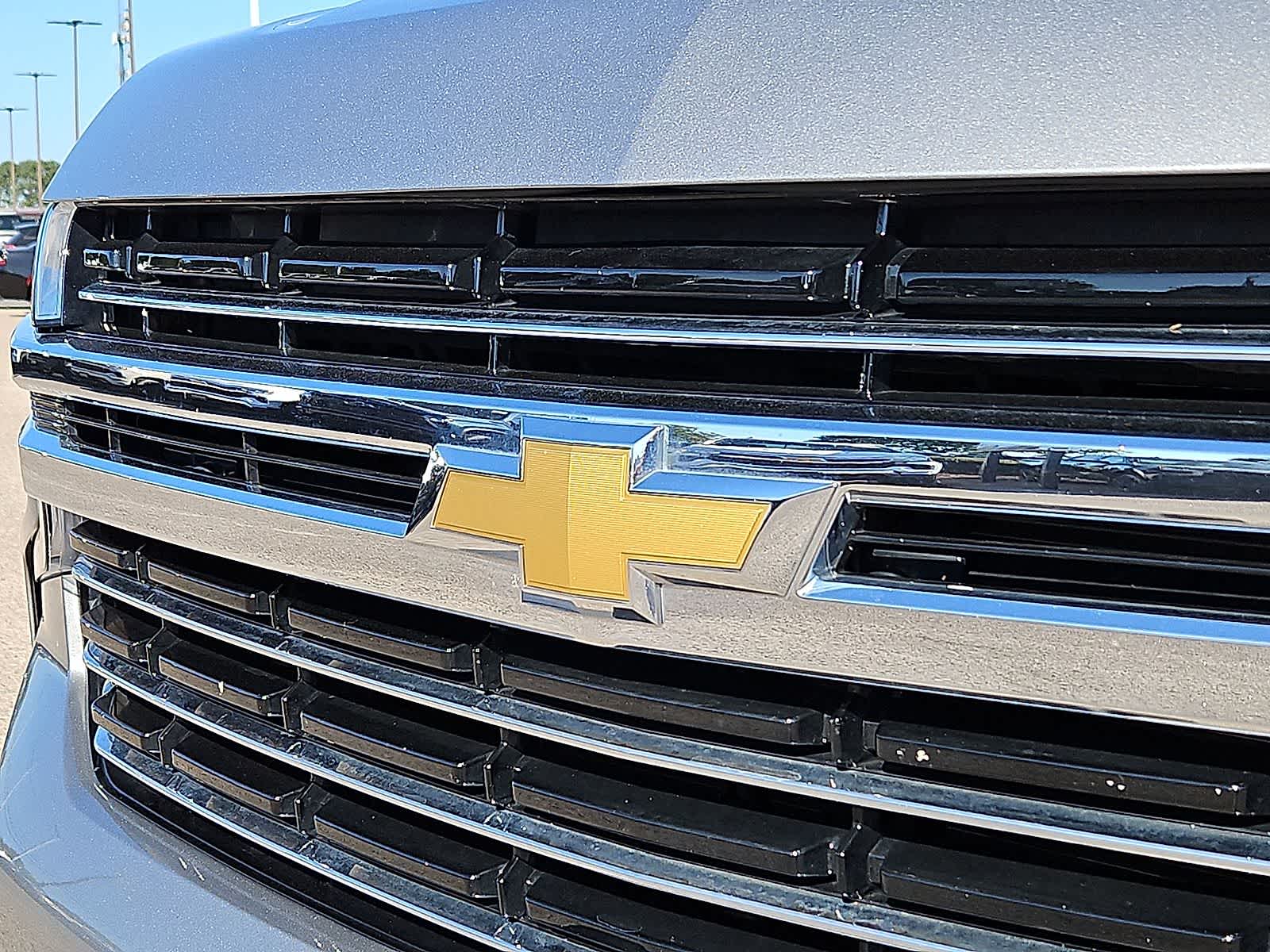 Thumbnail: 2024 Chevrolet Suburban - 36