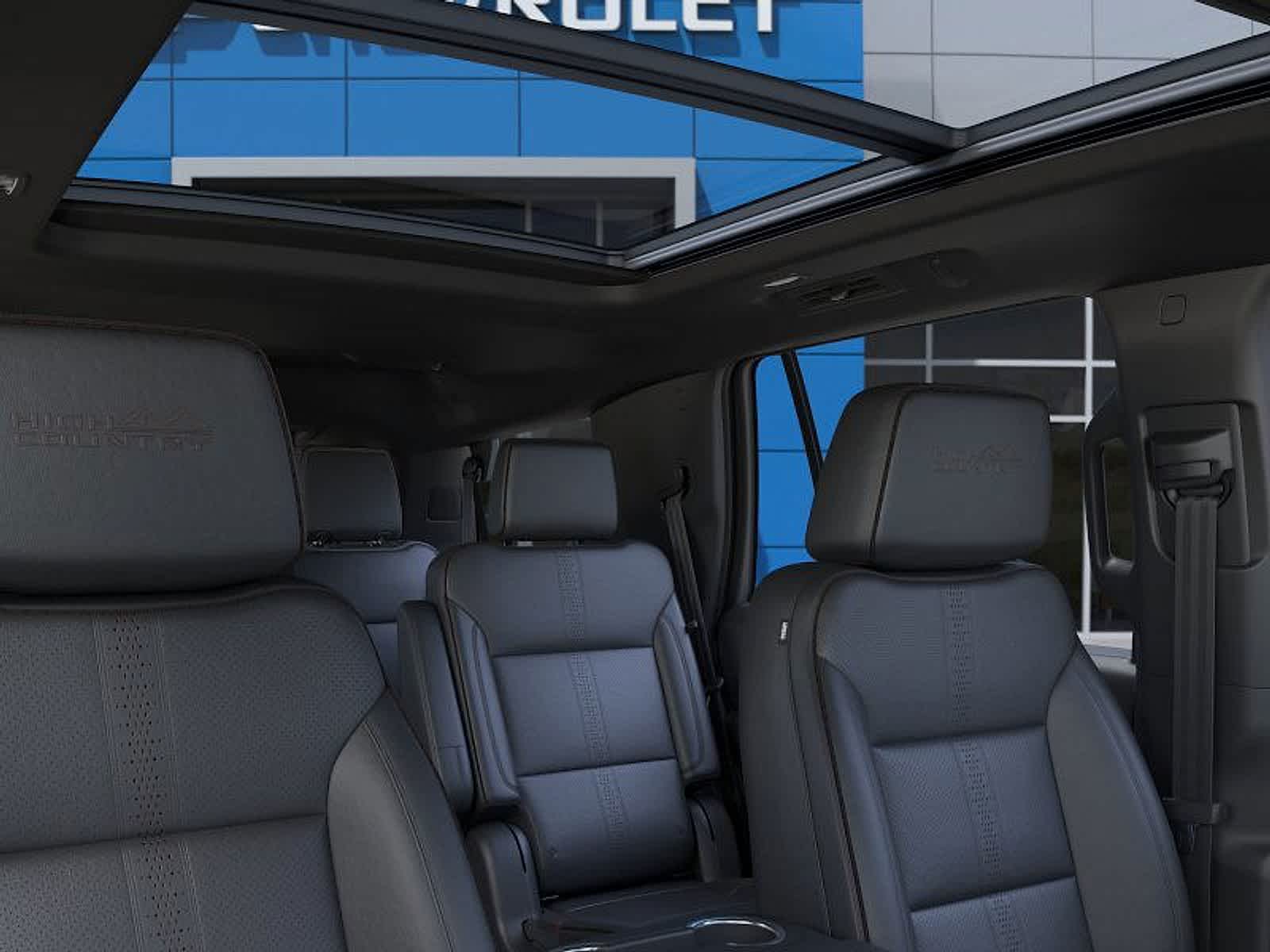 Thumbnail: 2026 Chevrolet Tahoe - 24