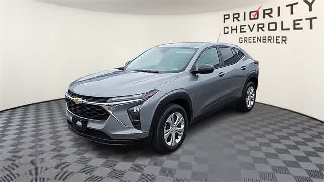 Thumbnail: 2024 Chevrolet Trax - 4