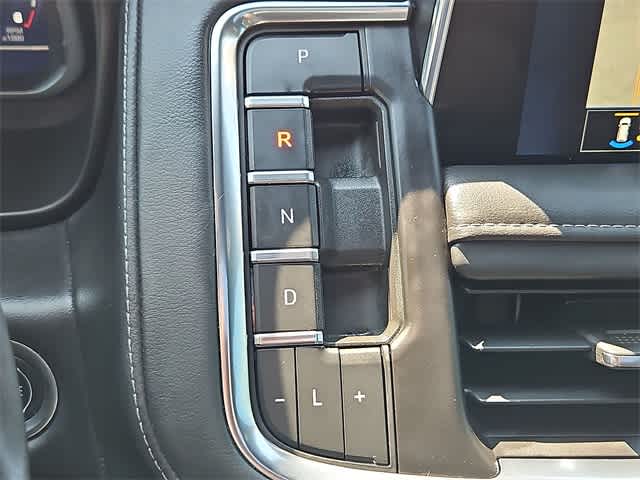 Thumbnail: 2023 Chevrolet Tahoe - 21