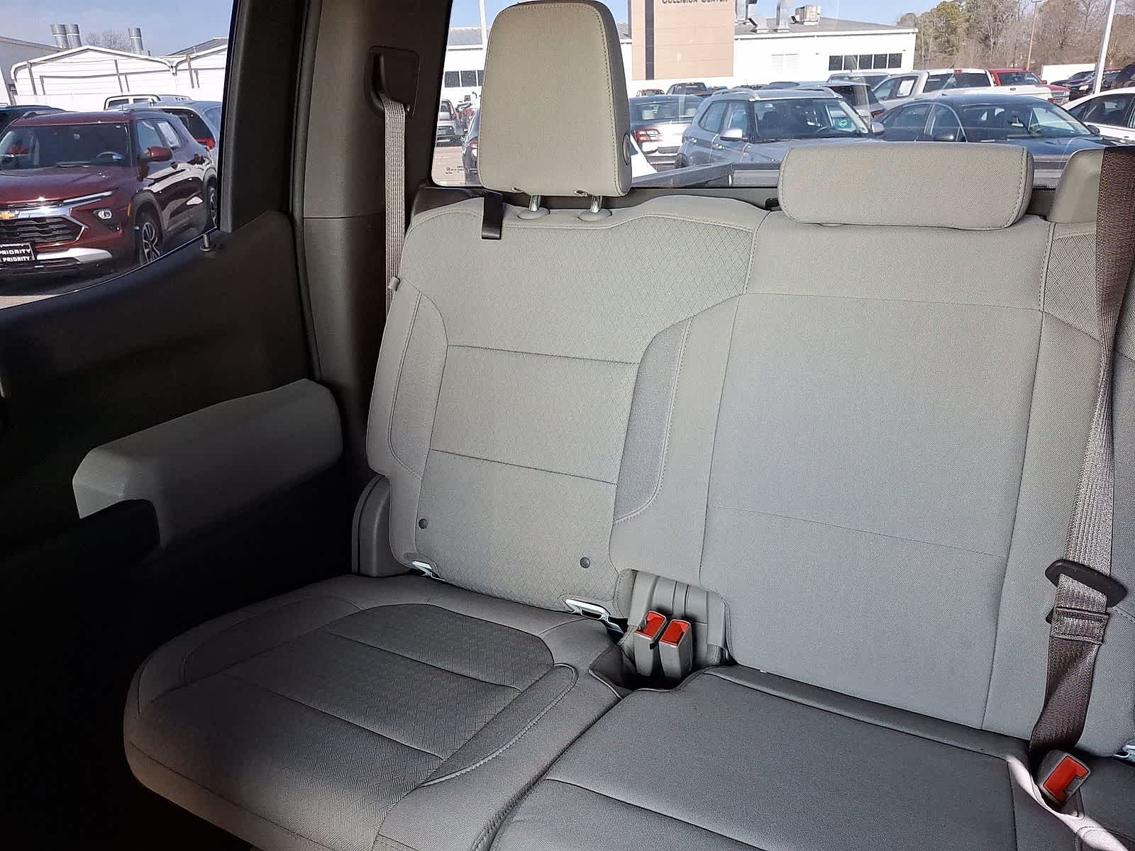 Thumbnail: 2020 Chevrolet Silverado 1500 - 13