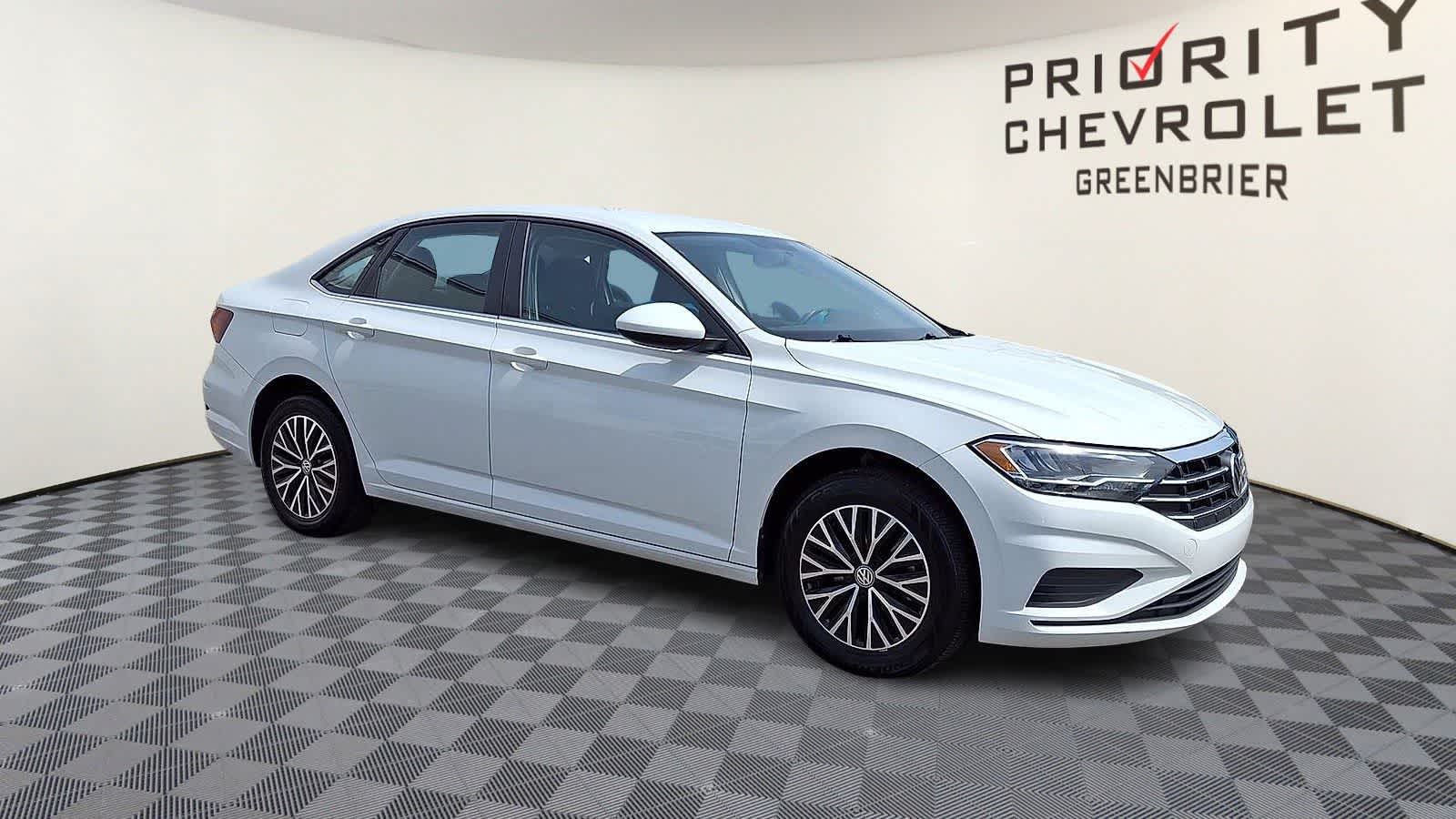 Thumbnail: 2021 Volkswagen Jetta - 2