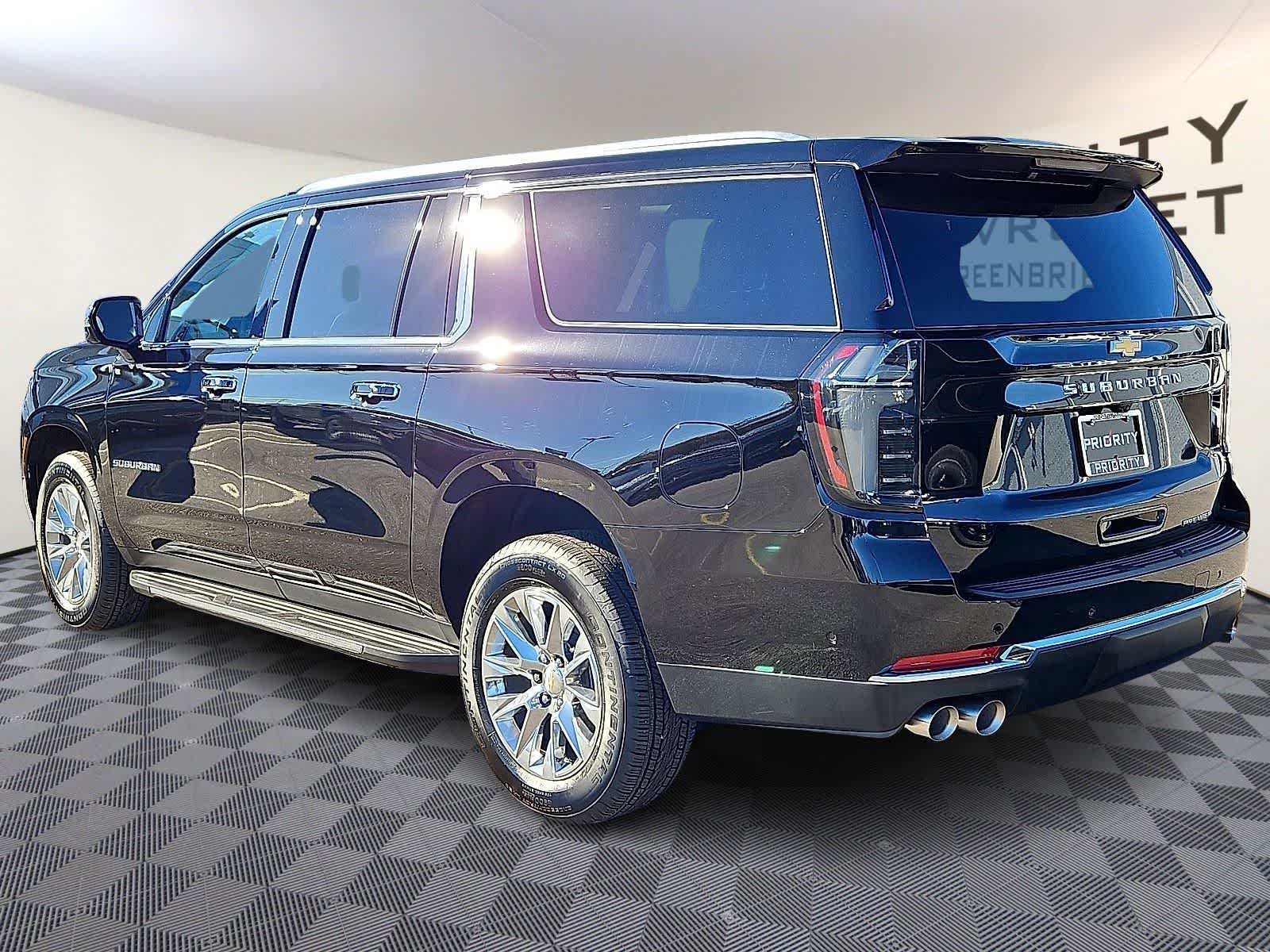 Thumbnail: 2026 Chevrolet Suburban - 5