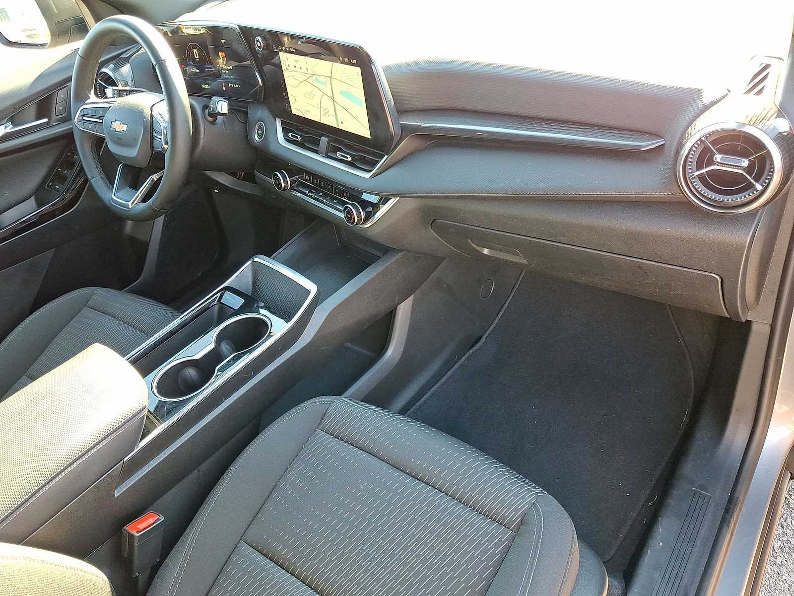 Thumbnail: 2025 Chevrolet Equinox - 34