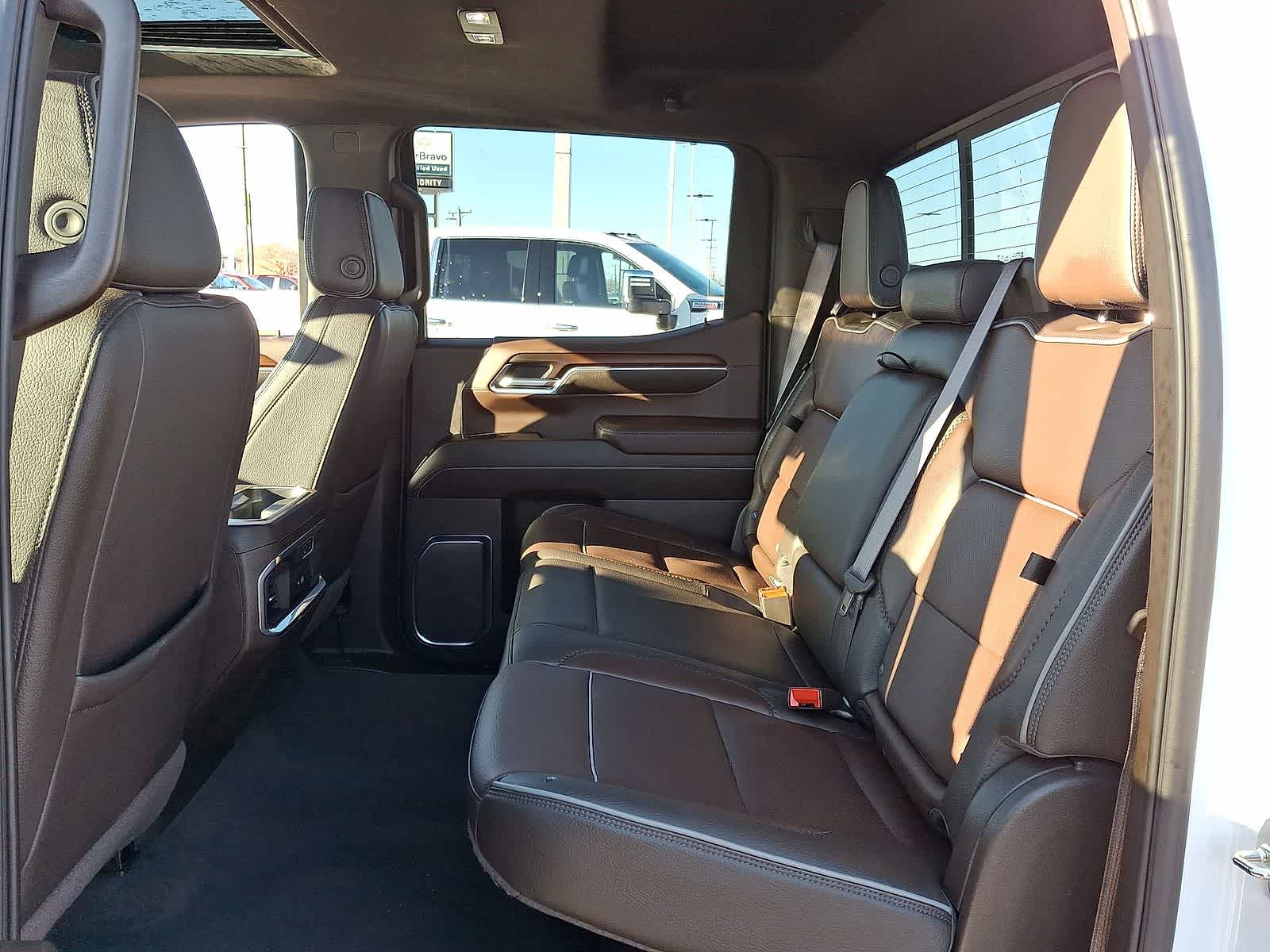Thumbnail: 2024 GMC Sierra 1500 - 31