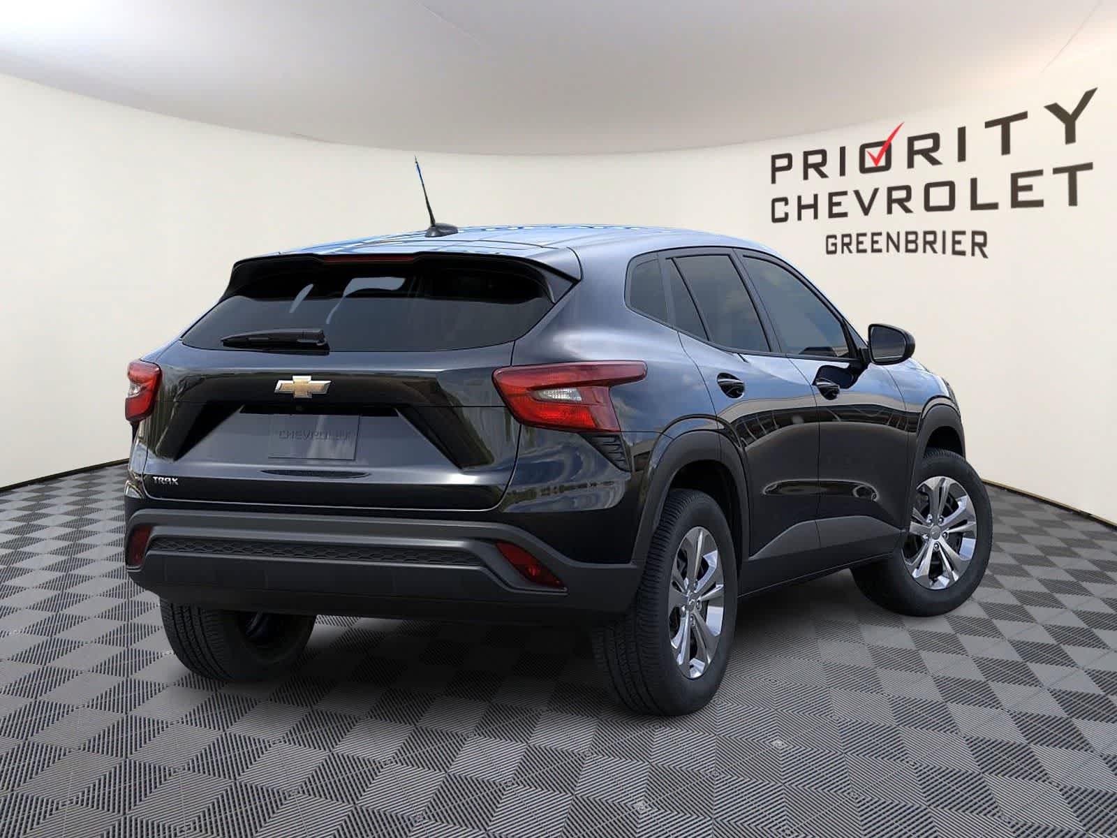 Thumbnail: 2026 Chevrolet Trax - 4