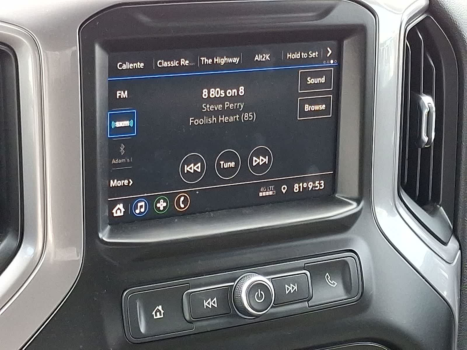 Thumbnail: 2021 Chevrolet Silverado 1500 - 19