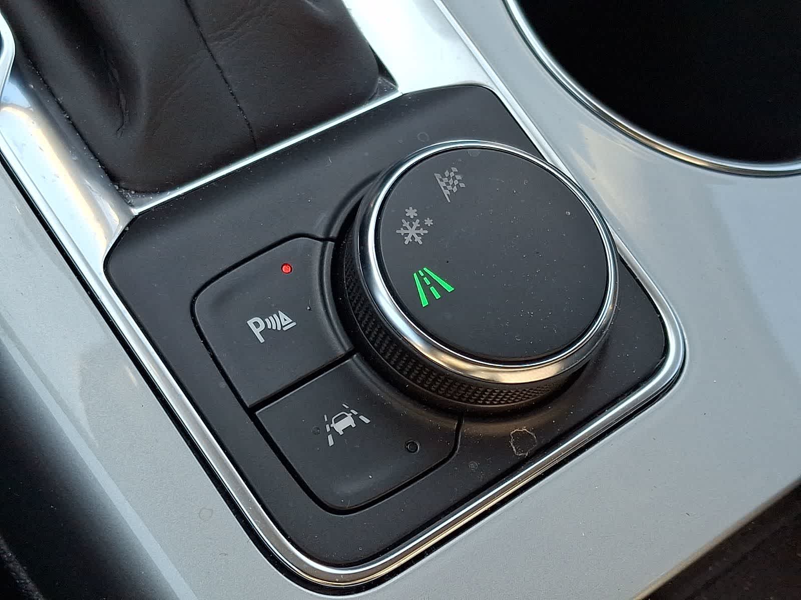 Thumbnail: 2025 Chevrolet Blazer - 19