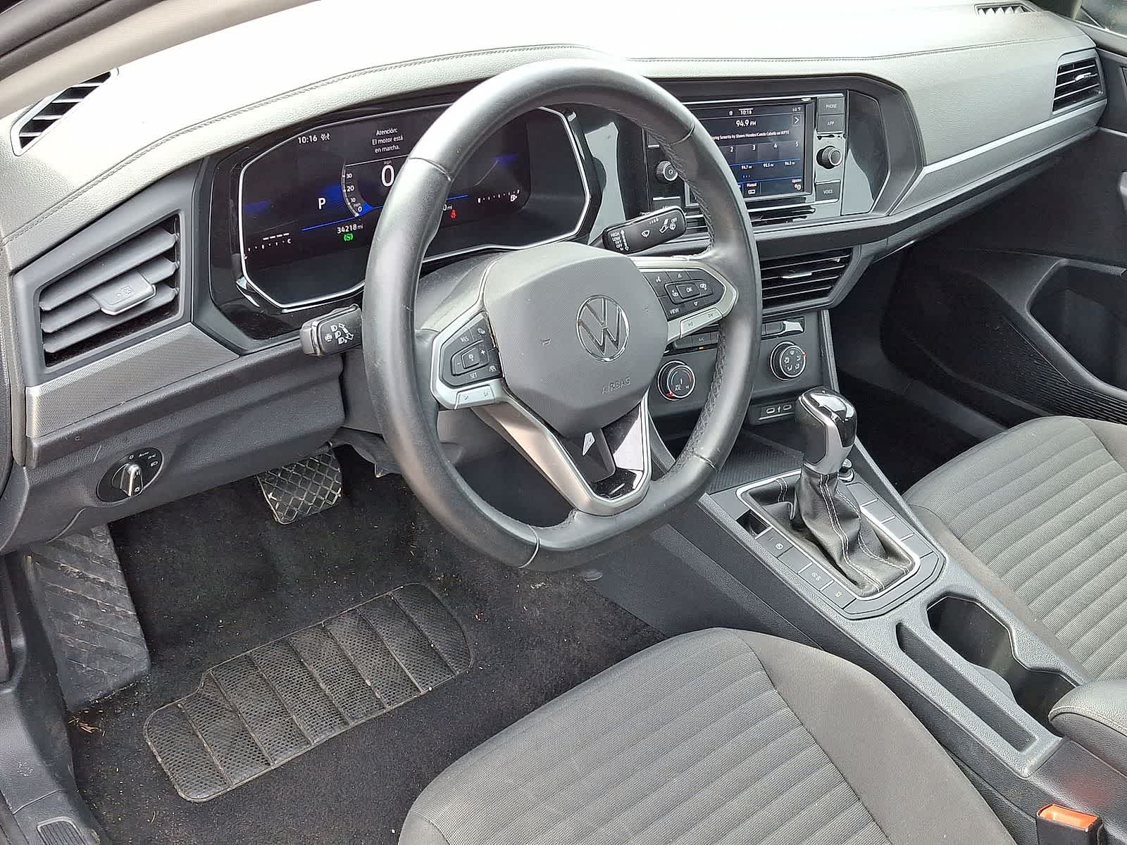 Thumbnail: 2024 Volkswagen Jetta - 16