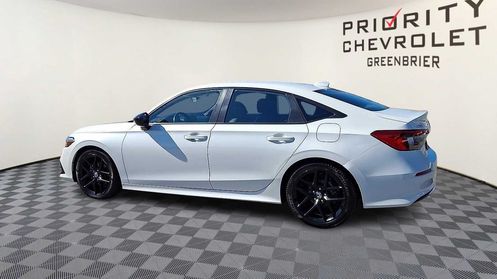 Thumbnail: 2023 Honda Civic - 6