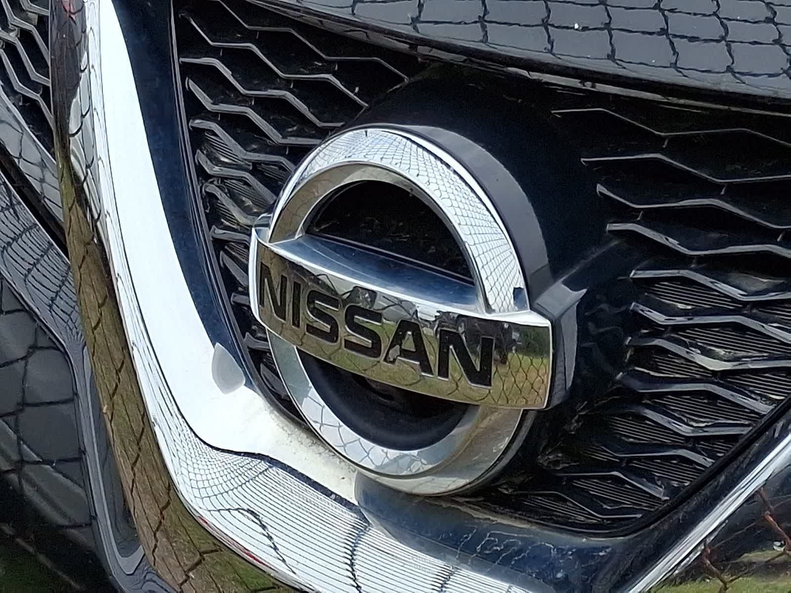 Thumbnail: 2016 Nissan Rogue - 2