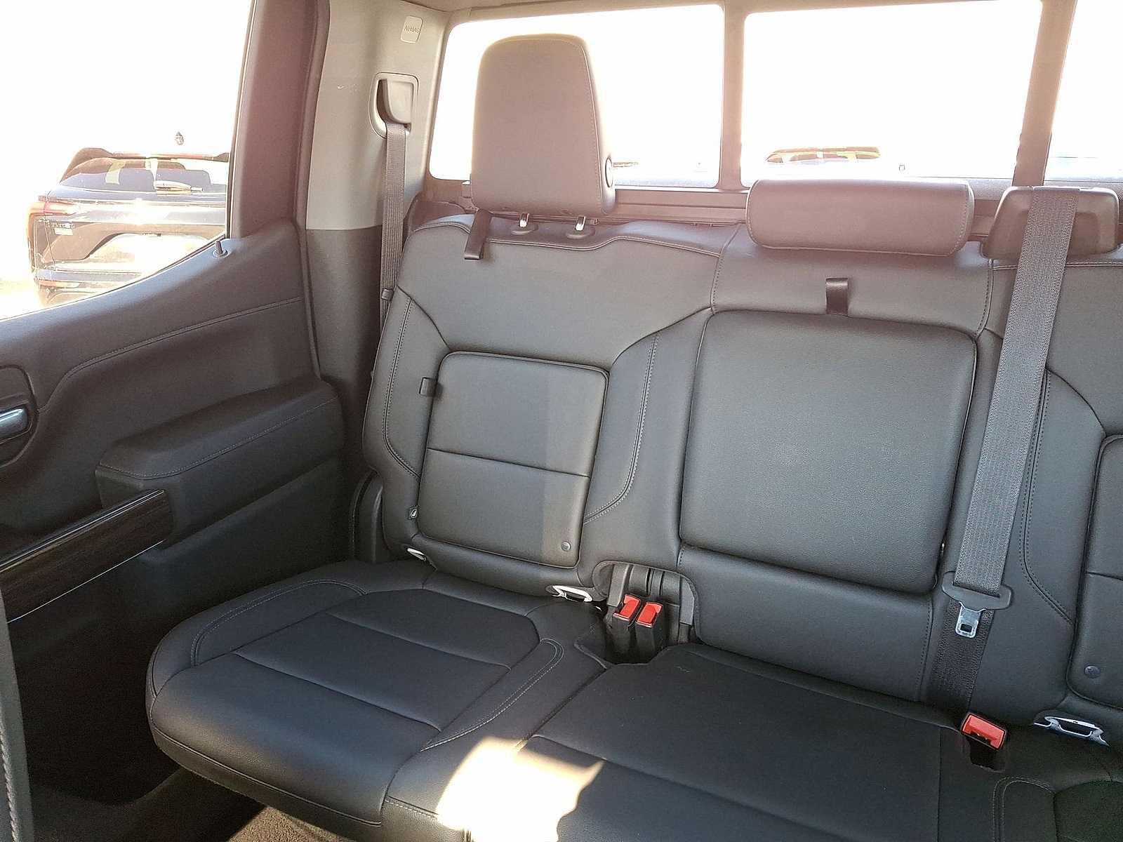 Thumbnail: 2019 Chevrolet Silverado 1500 - 13