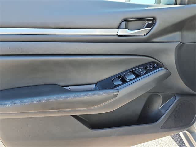 Thumbnail: 2023 Nissan Altima - 26