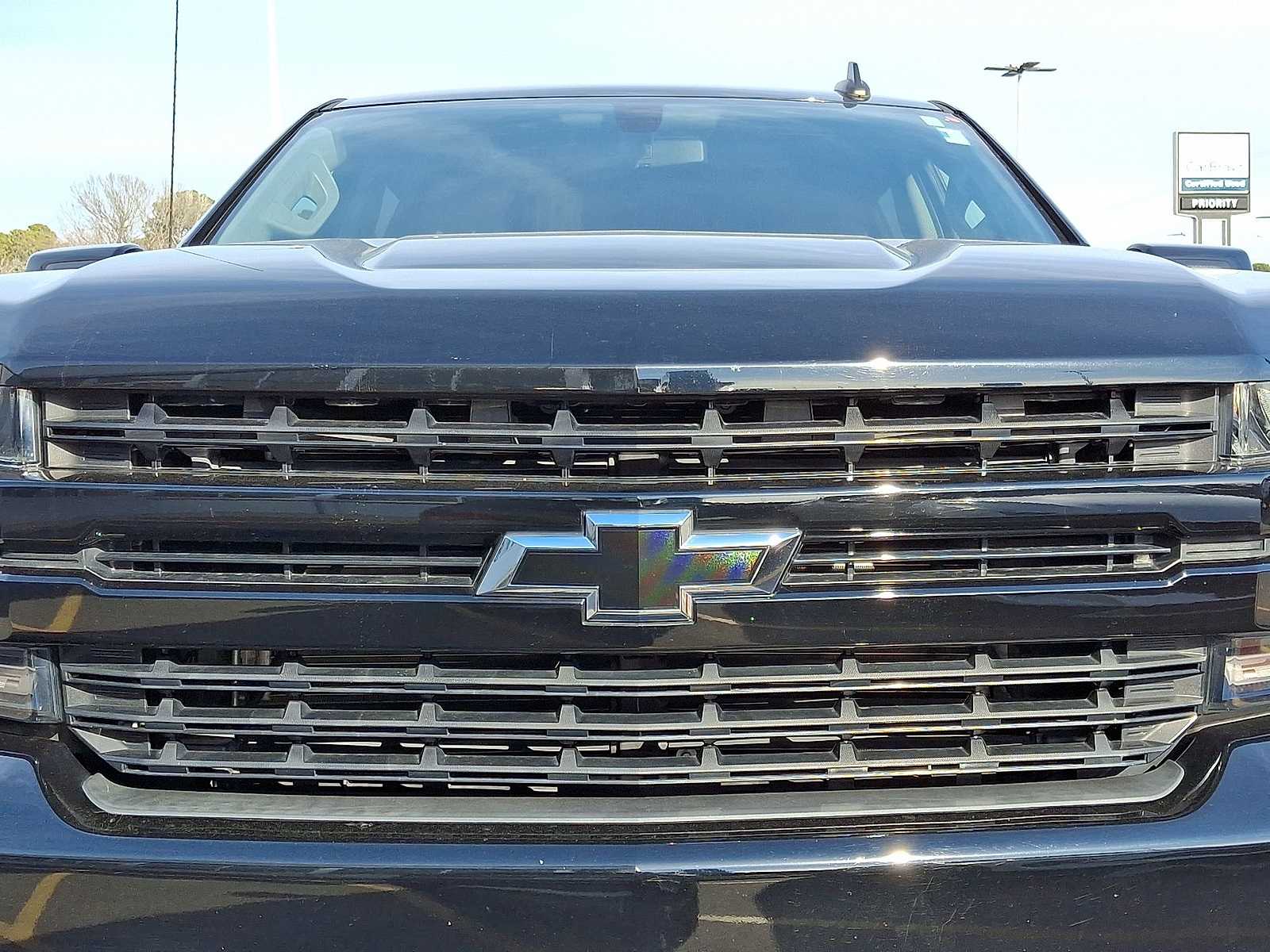 Thumbnail: 2020 Chevrolet Silverado 1500 - 36