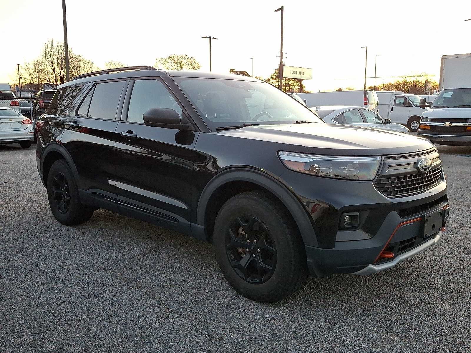 Thumbnail: 2022 Ford Explorer - 2