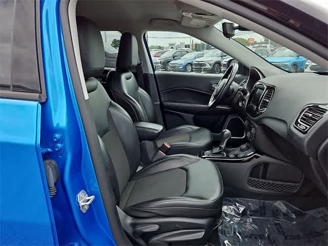 Thumbnail: 2020 Jeep Compass - 32