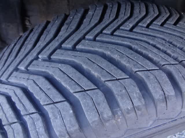 Thumbnail: 2017 Toyota RAV4 - 34