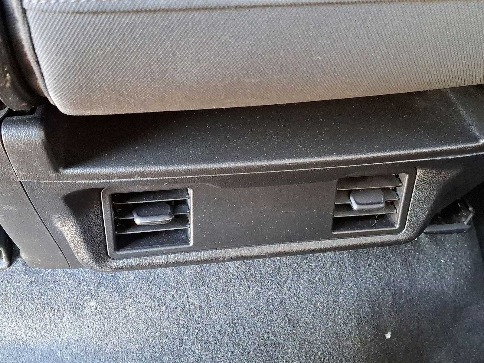 Thumbnail: 2020 Chevrolet Silverado 1500 - 25