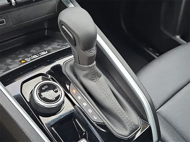 Thumbnail: 2026 Chevrolet Colorado - 12