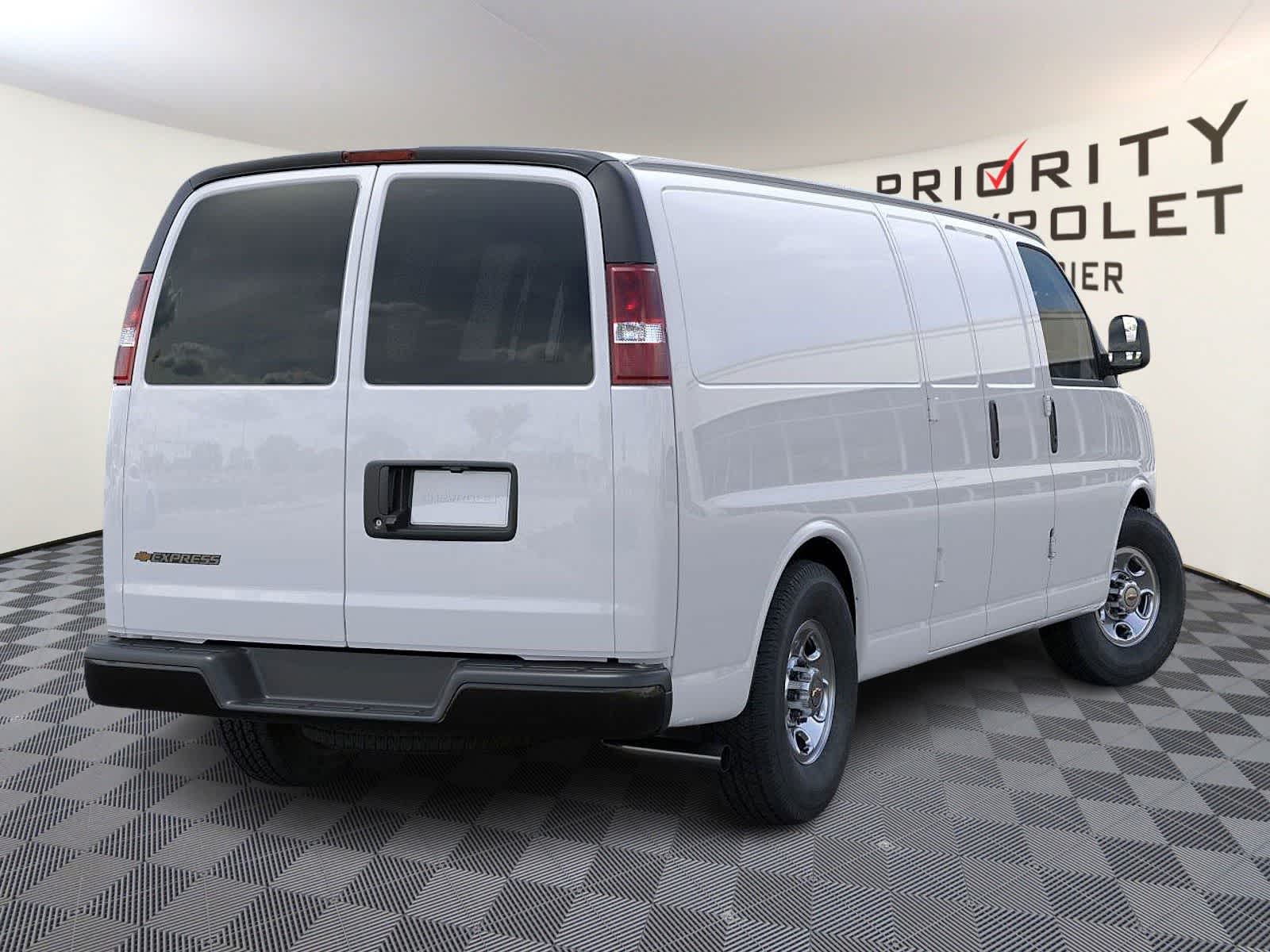 Thumbnail: 2025 Chevrolet Express - 4