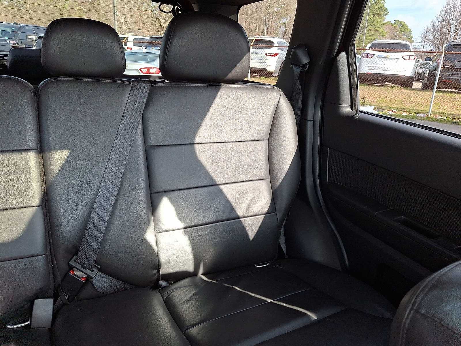 Thumbnail: 2012 Ford Escape - 15