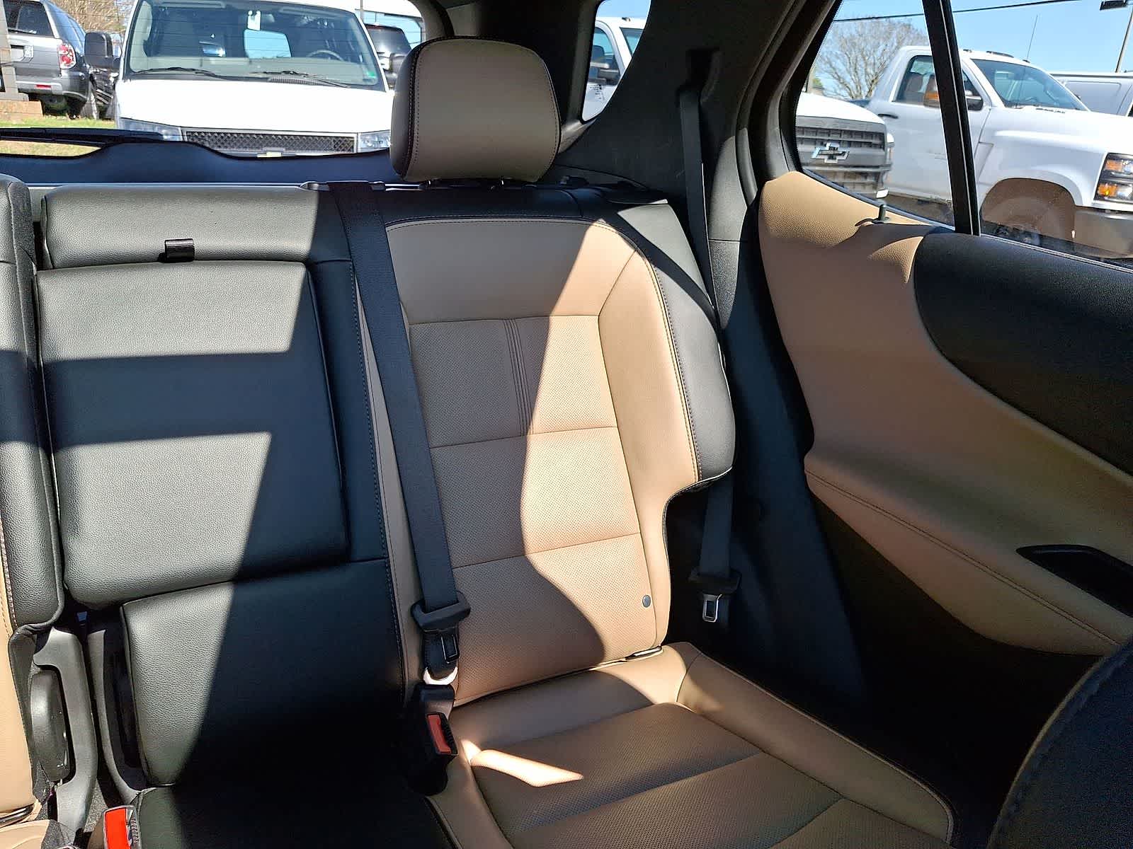 Thumbnail: 2023 Chevrolet Equinox - 15