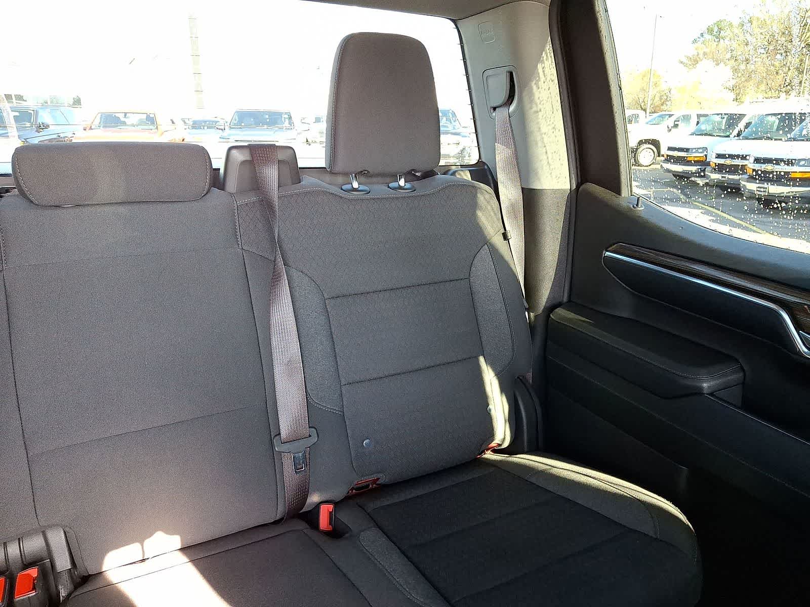 Thumbnail: 2023 Chevrolet Silverado 1500 - 15