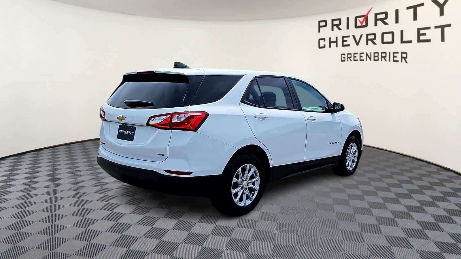 Thumbnail: 2020 Chevrolet Equinox - 8