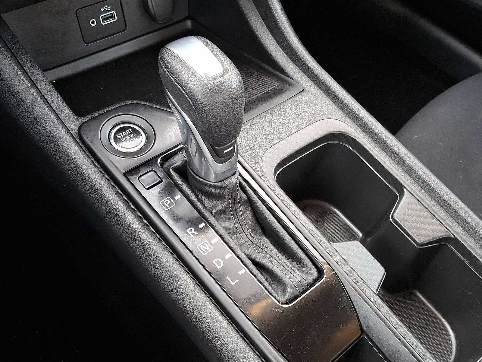 Thumbnail: 2021 Nissan Sentra - 21