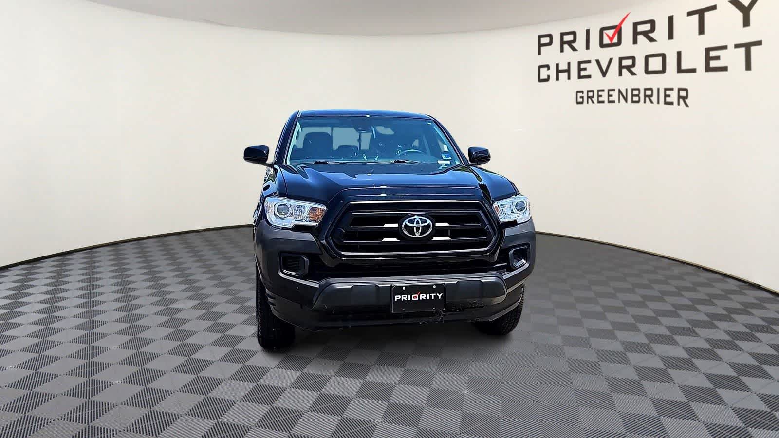 Thumbnail: 2023 Toyota Tacoma - 3