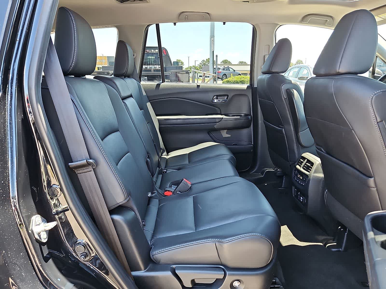 Thumbnail: 2021 Honda Pilot - 32