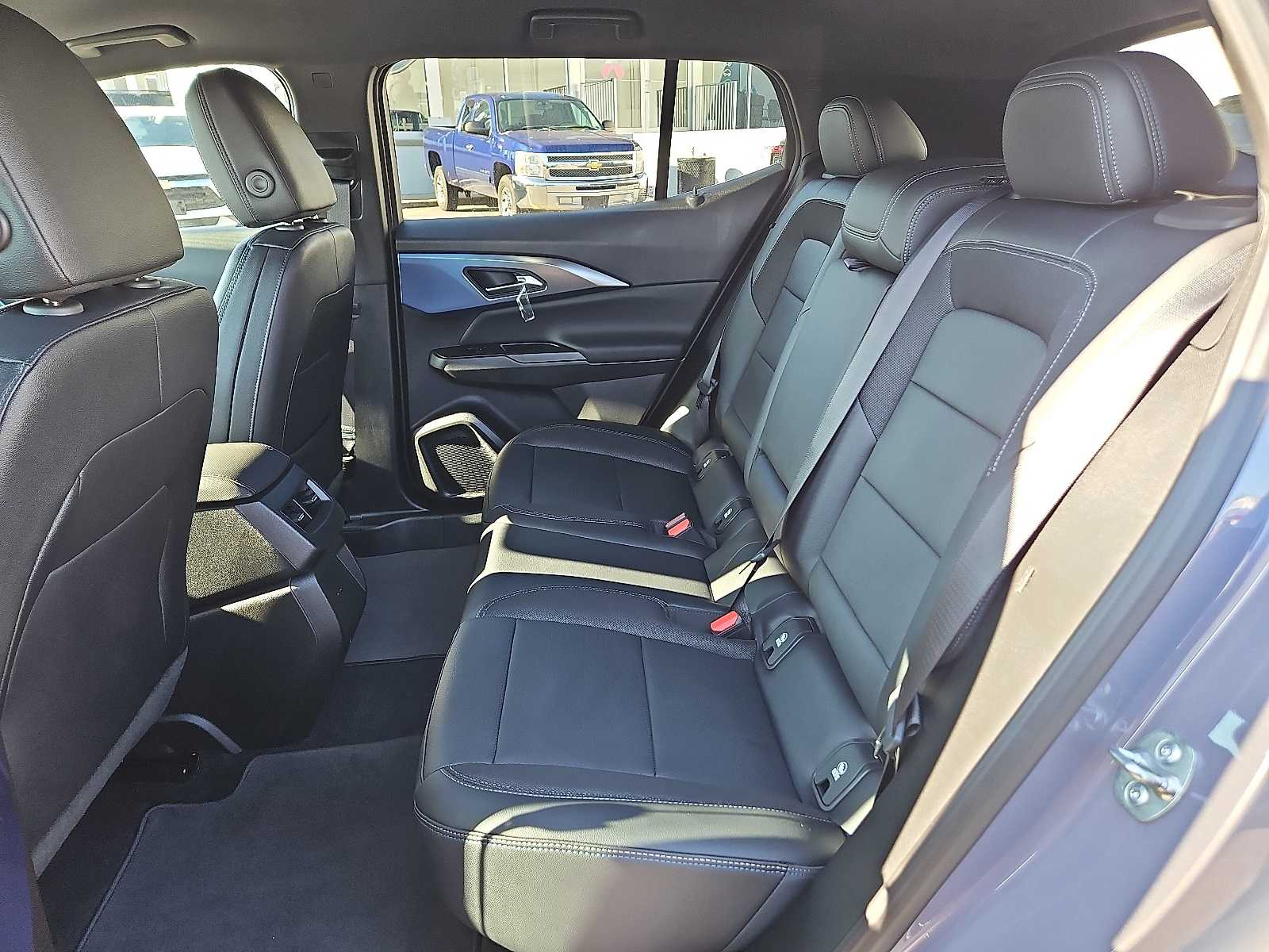 Thumbnail: 2026 Chevrolet Equinox - 8