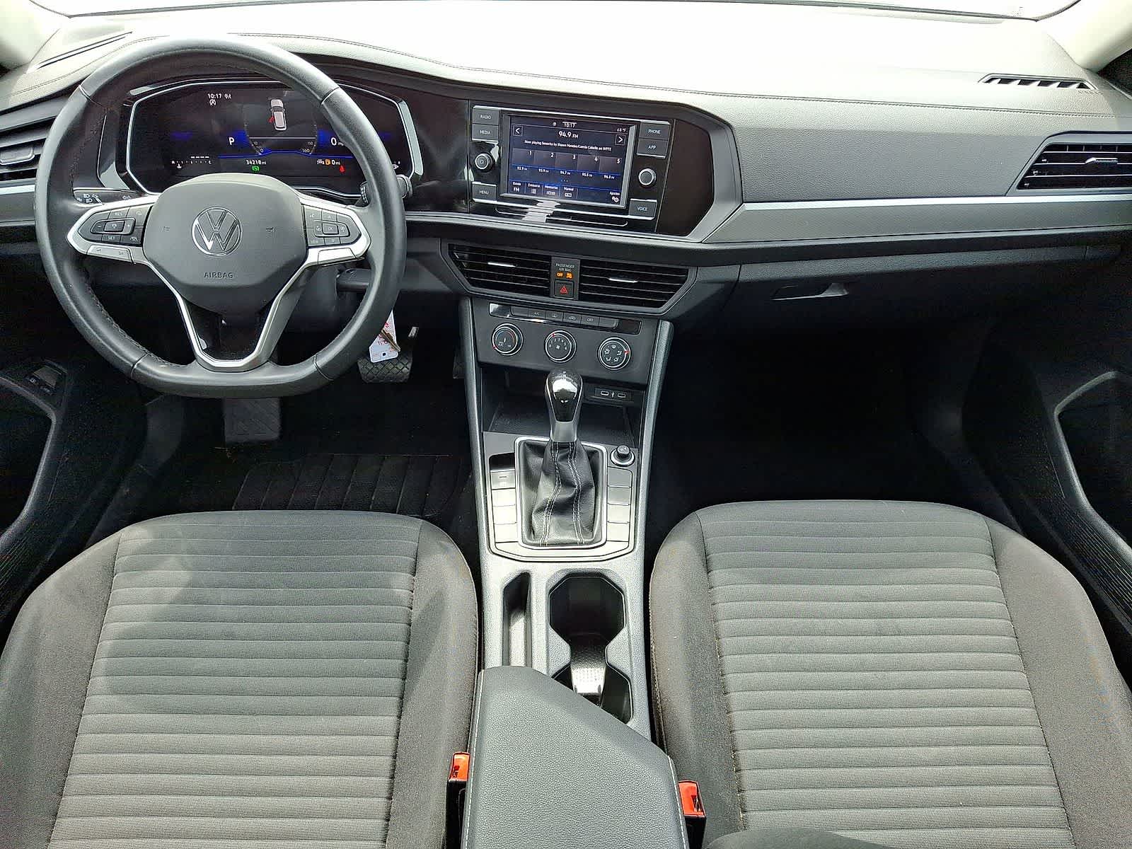 Thumbnail: 2024 Volkswagen Jetta - 11