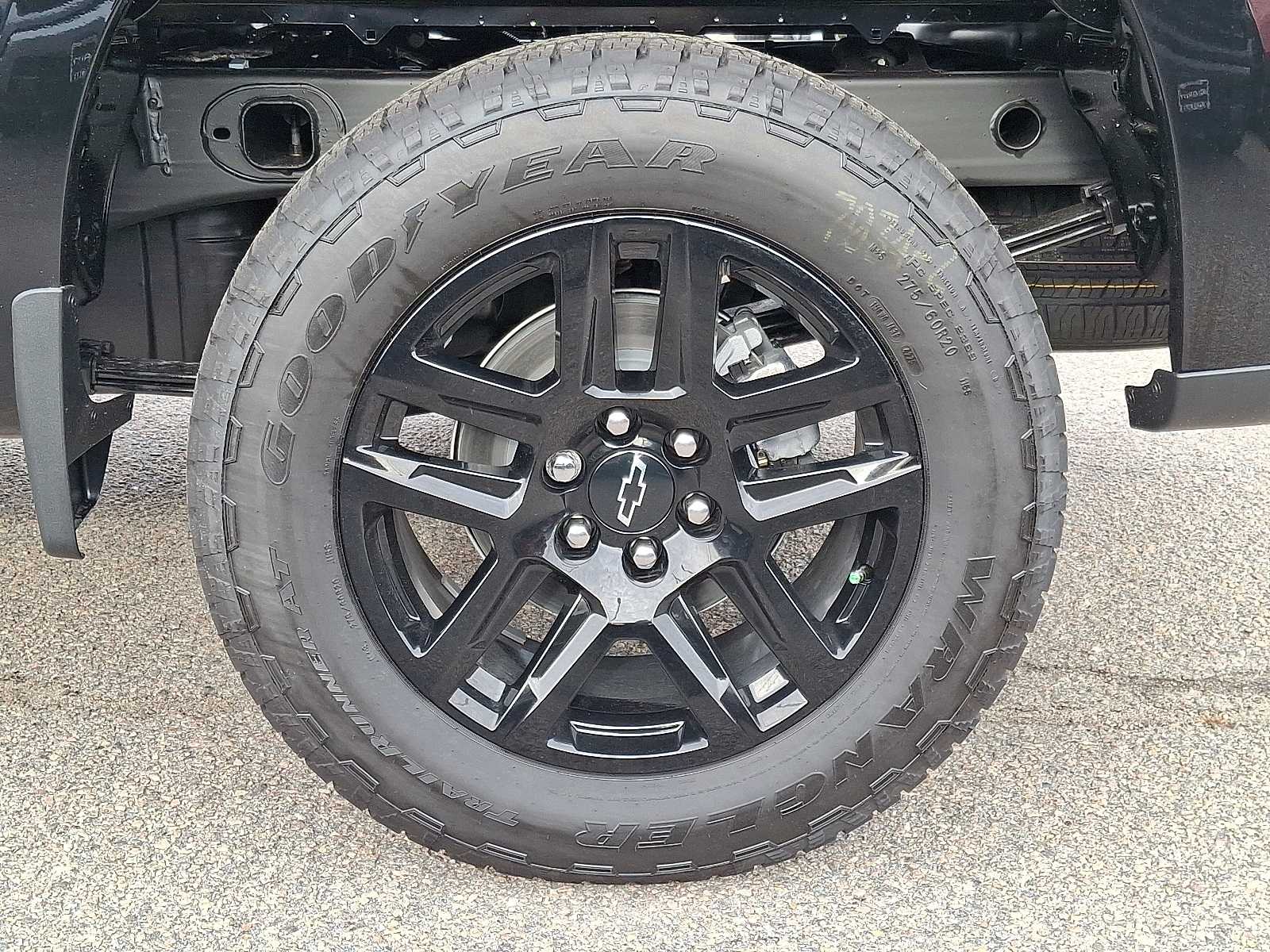 Thumbnail: 2026 Chevrolet Silverado 1500 - 7